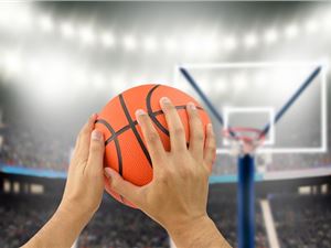 鹰眼2. 0 来了！NBA将引入AI系统替代人工出界判罚-DeepHubX